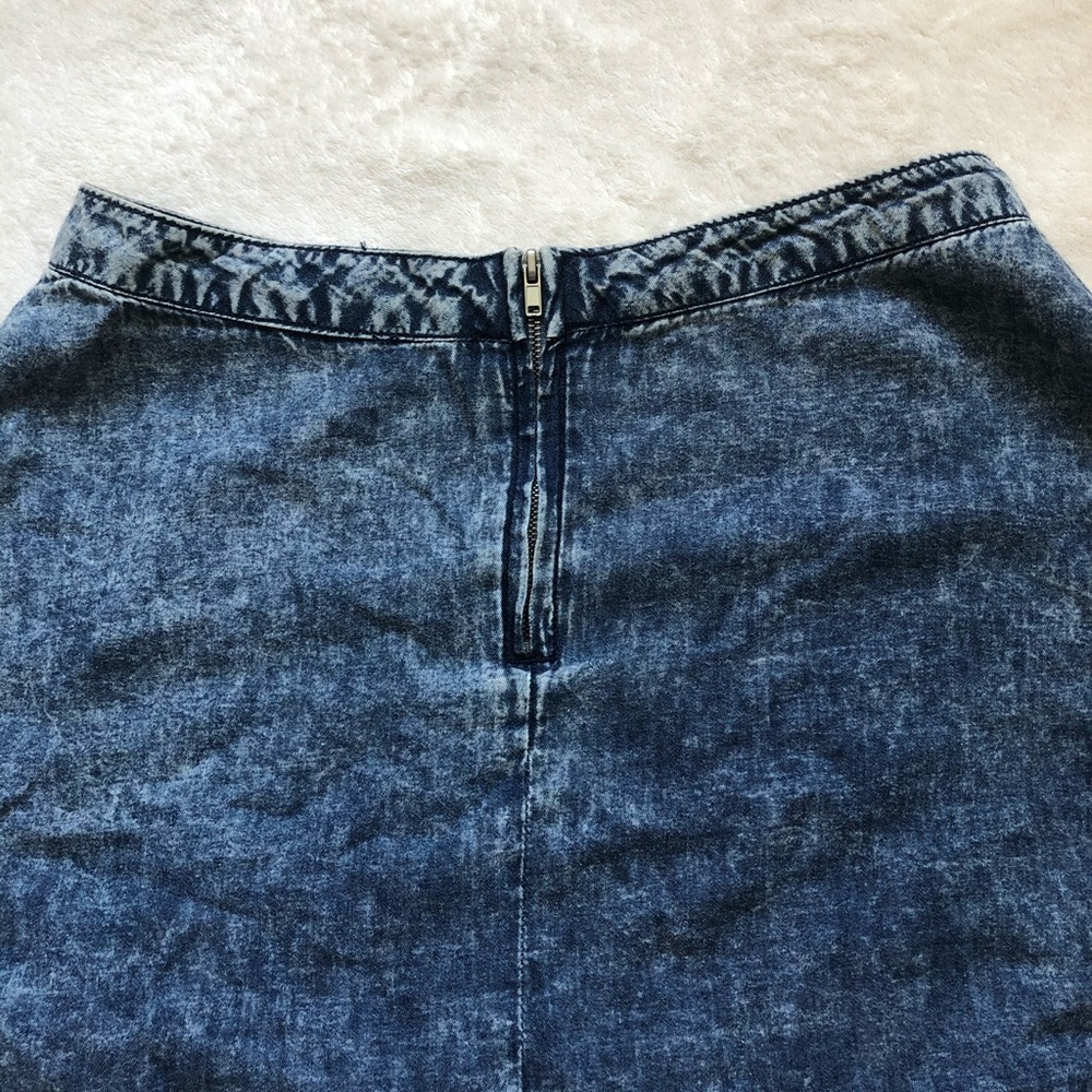 Skirt - Picture 2 of 5